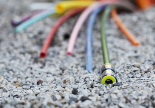 Die Vor- und Nachteile von Glasfaser-Internet: Ein umfassender Leitfaden